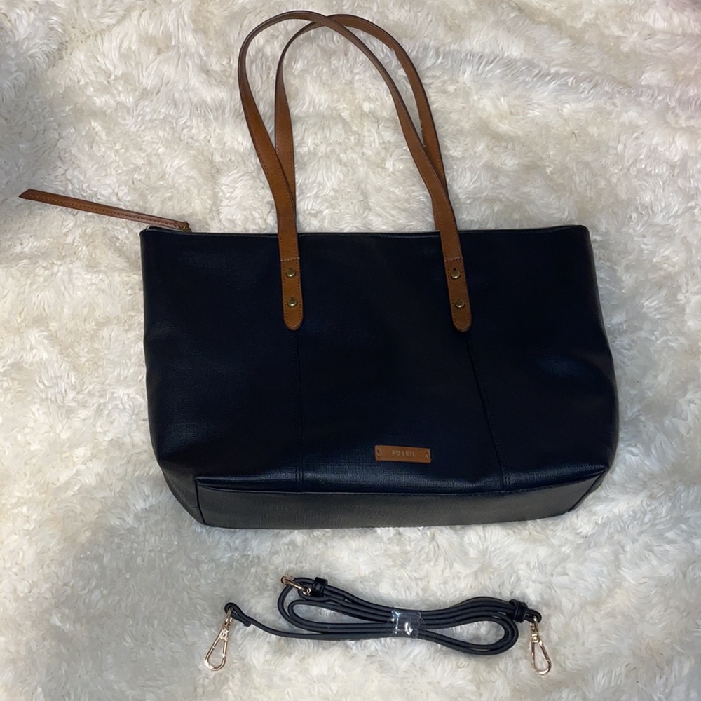 NWOT Fossil Jayda Large Black Tote 🌟